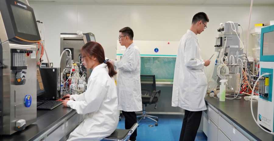 创业板15周年：九游老哥j9俱乐部生物的成长与创新之路